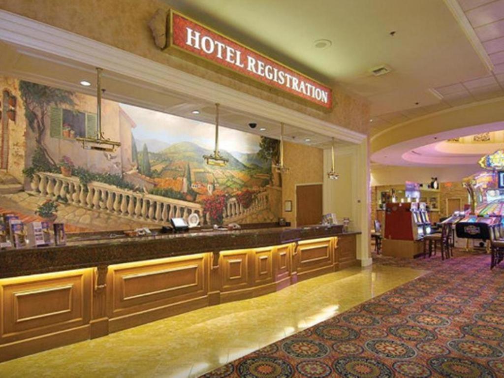 Suncoast Hotel And Casino Las Vegas Buitenkant foto
